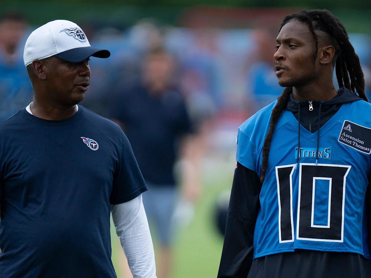 Tyke Tolbert, the respected Wide Receivers Coach and de facto Offensive Coordinator for the Tennessee Titans, has reportedly turned down…