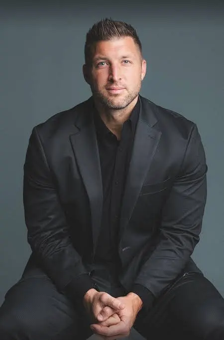 ESPN Crowns Tim Tebow College Football’s ‘Greatest Of All Time’, Igniting Debate Across the Nation