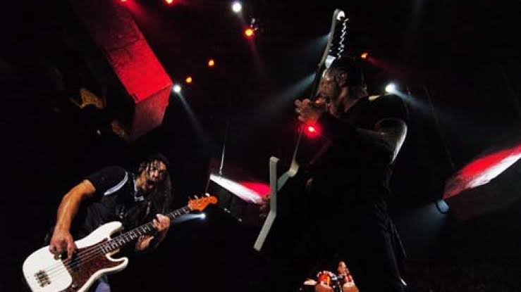 Metallica Sells Out tickets under 10 minutes